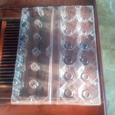 【鸿均吸塑厂家供应各地蛋托,鸡蛋托,塑料蛋托,销售优质吸塑鸡蛋托】价格,厂家,图片,塑料盒,河北鸿均纸塑包装-